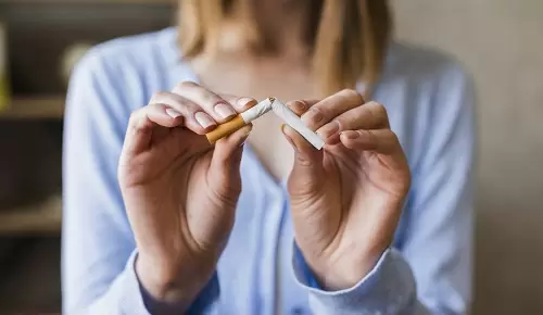Efectos del tabaco en mujeres menopáusicas Efectos del tabaco en mujeres menopáusicas