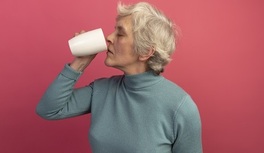 ¿Qué bebida es buena para la menopausia?