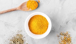 Beneficios de la cúrcuma en la menopausia
